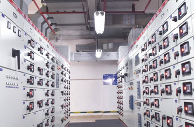 電力工程中高壓電與低壓電、強(qiáng)電與弱